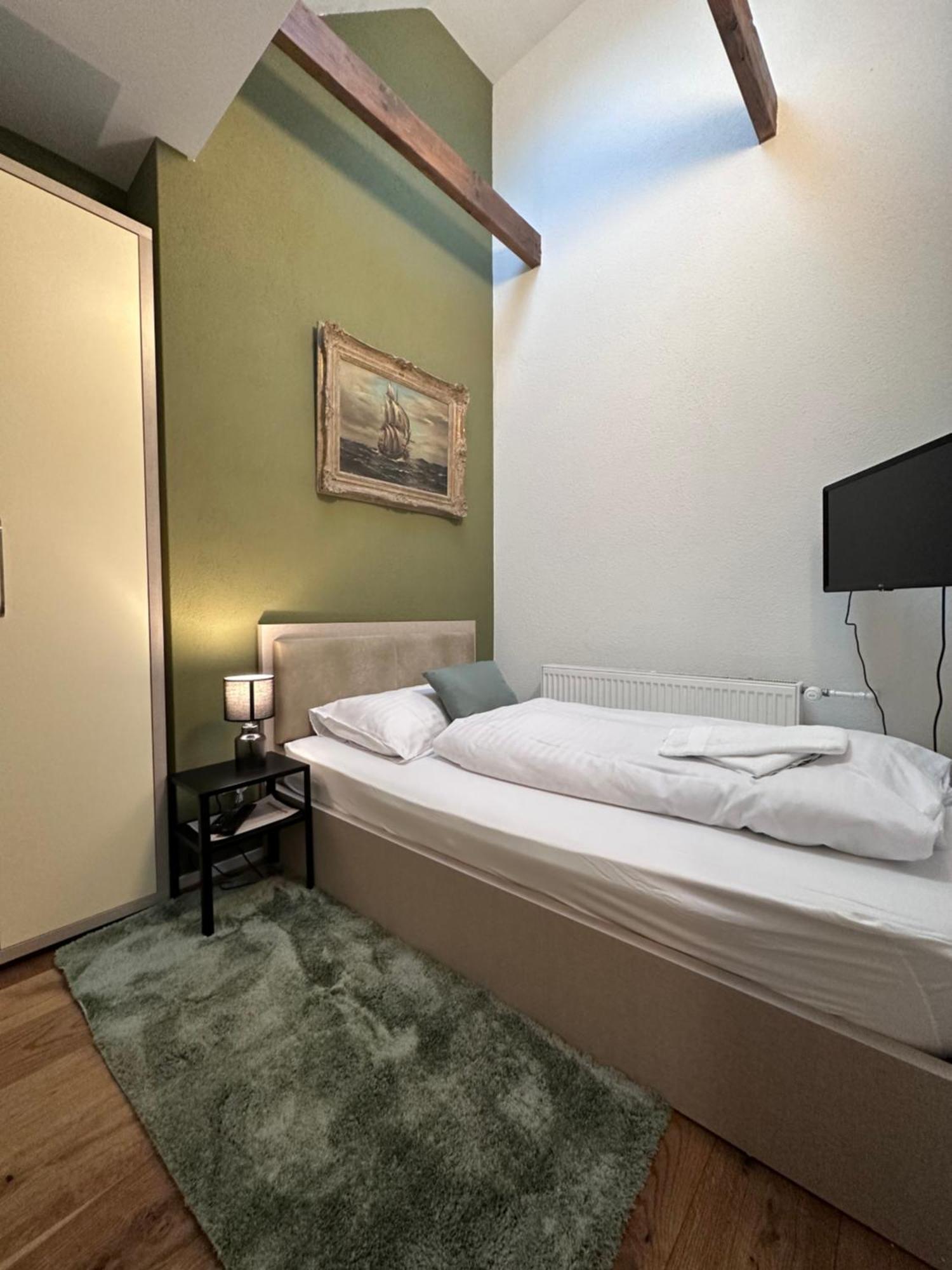Welcome Hotel - Hellbuehl Self-Check-In Luaran gambar