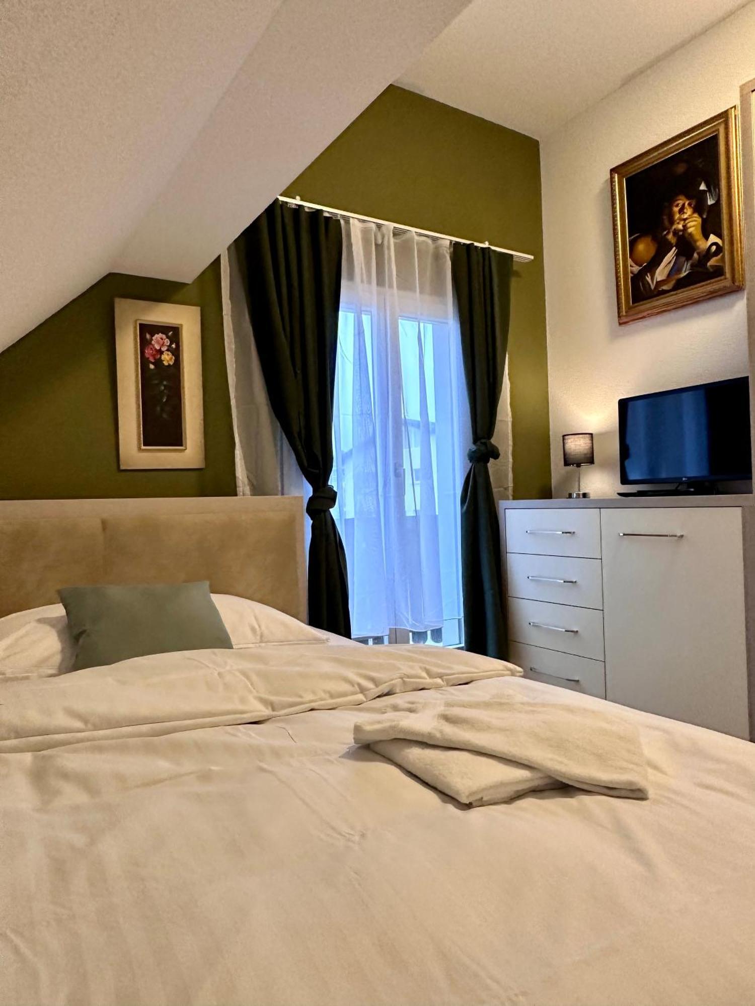 Welcome Hotel - Hellbuehl Self-Check-In Luaran gambar
